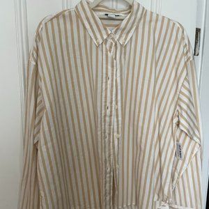 Old Navy Boyfriend Button Up with Tags
